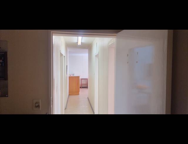 100M² OFFICE FOR SALE IN NELSPRUIT CENTRAL